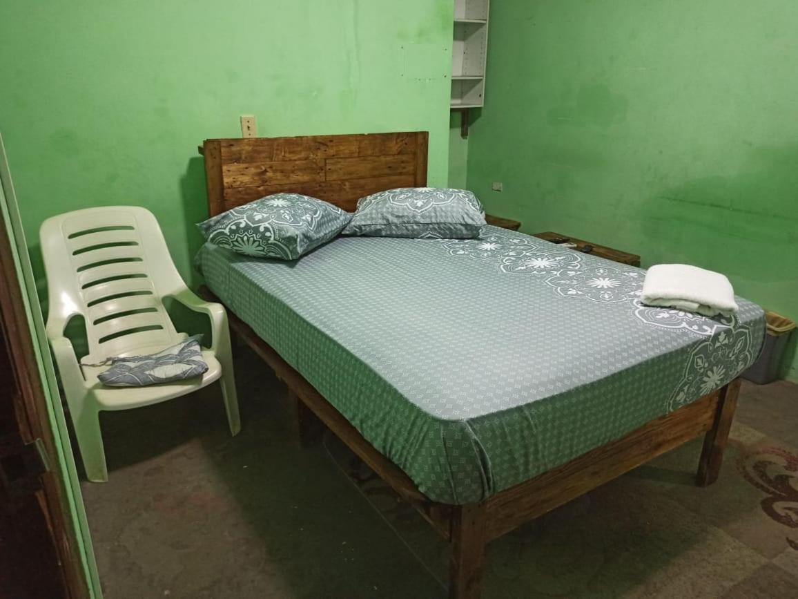 Hostal Familiar Argenal - David Bagian luar foto
