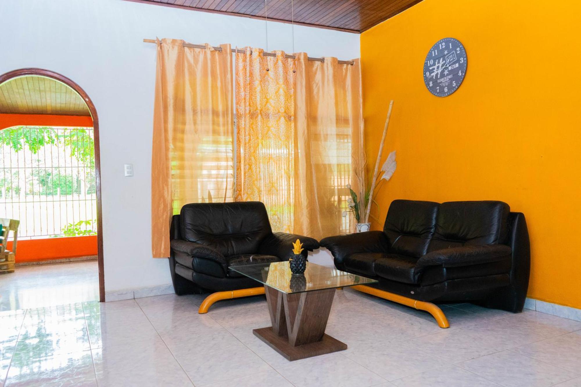 Hostal Familiar Argenal - David Bagian luar foto
